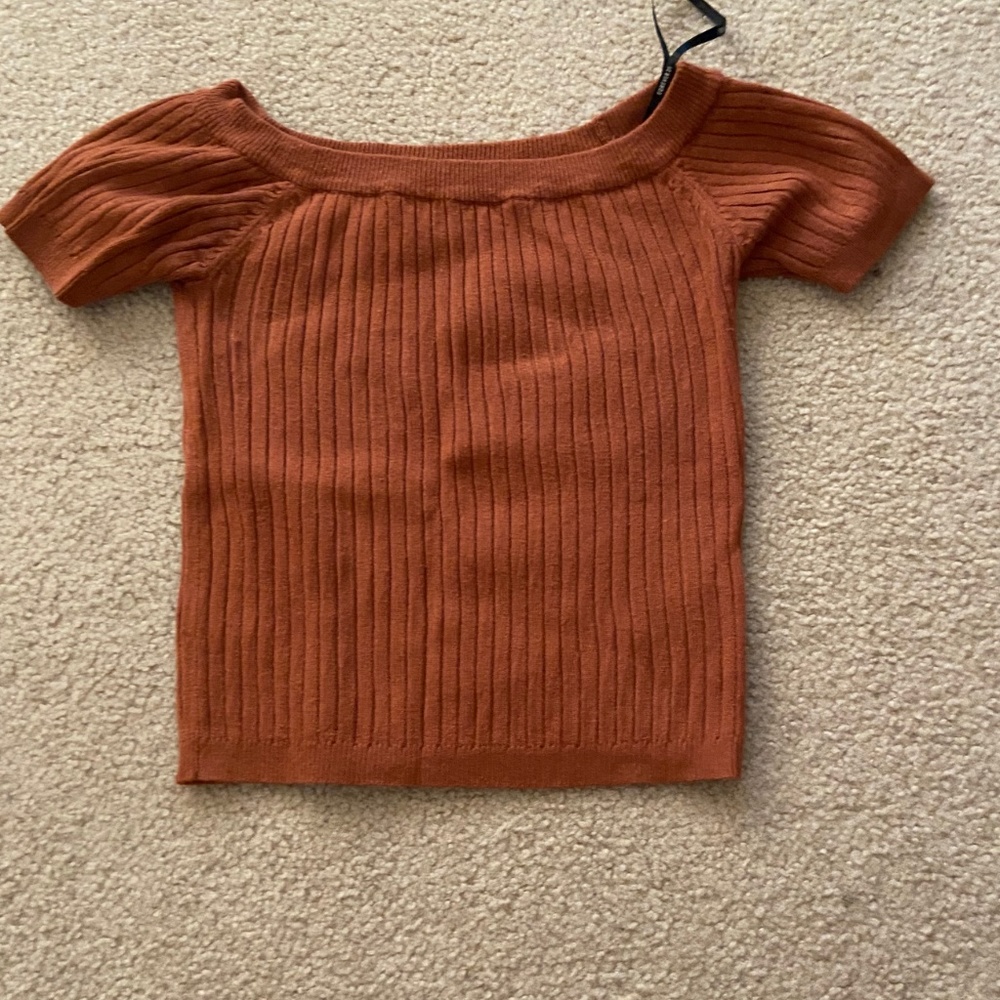ribbed off the shoulder crop top